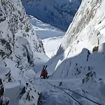 L'ilet Ensoleille /sunny Island Chamonix