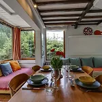 Chalet L'ilet Ensoleille /sunny Island *